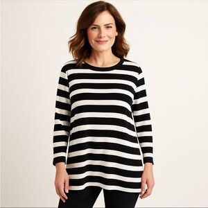 Eight Eight Eight Women’s black & white striped long-sleeve Top 2X